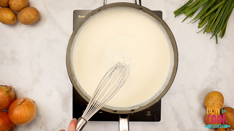 Can you put raw potatoes in a slow cooker