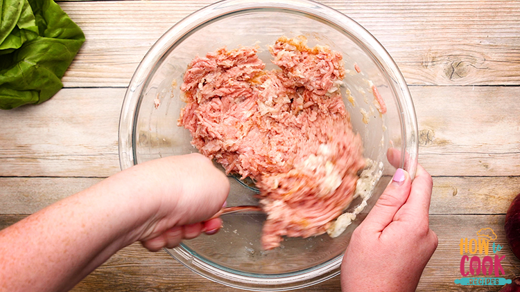 How do you make turkey burgers from scratch