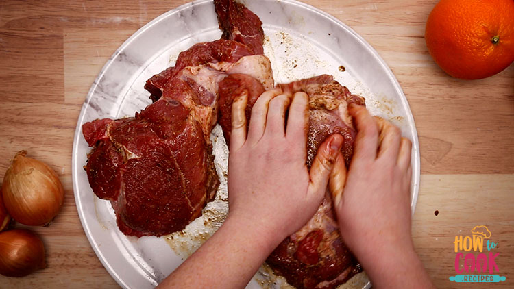 How to make carnitas in a slow cooker