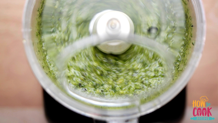 How to store pesto sauce