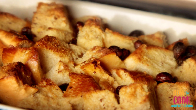 Is bread pudding supposed to be moist