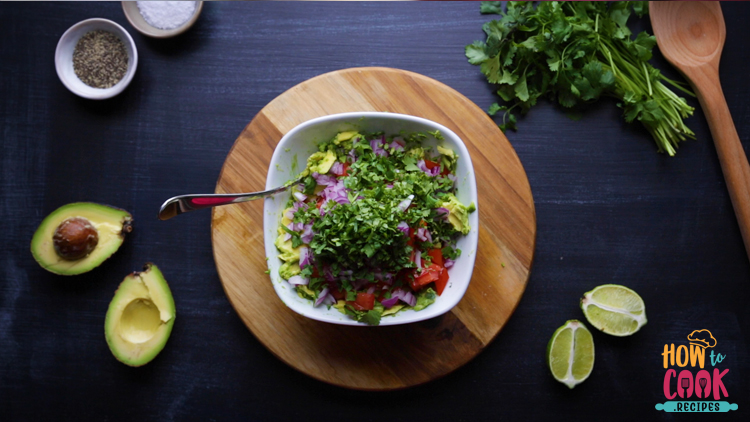 The best way to cut an avocado for guacamole