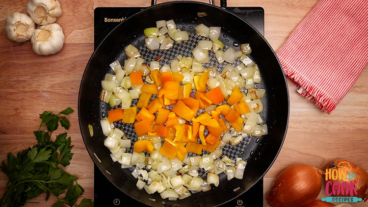 What goes with seafood paella